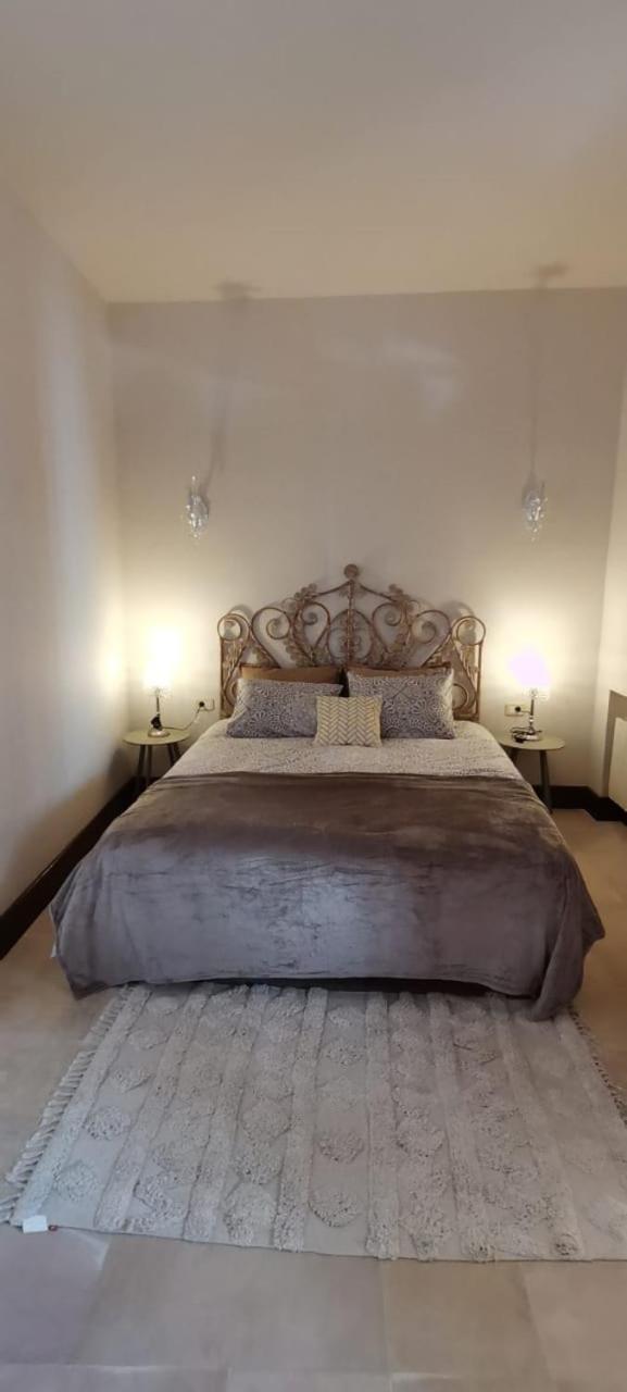 Beit El Ezz - La Grande Villa Ouled Yaneg Ruang foto